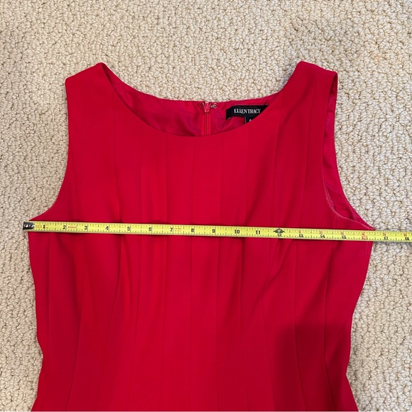Ellen Tracy Women’s Red Holiday Dress, Size 4 - Picture 7 of 9